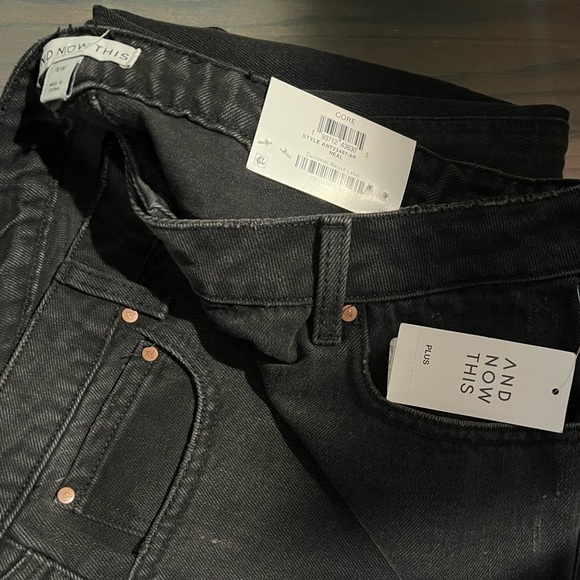 WJ2. NWT AND NOW THIS Women's Ultra High Rise Straight Jeans Neal(blk) 16W - Picture 2 of 3